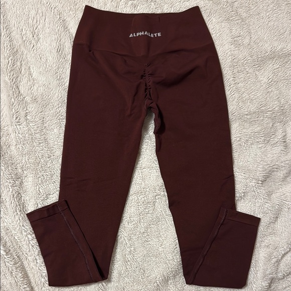 Alphalete Pants - Alphalete Amplify Scrunched Leggings